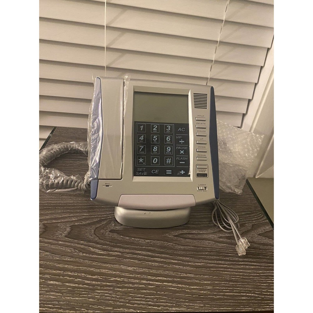 VTG 2000's Innovage LCD Phone Touch Panel Speaker Caller ID Calculator Calendar